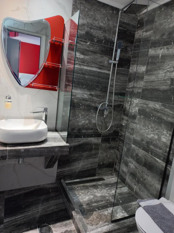 사르티 House Blerina B&B 외부 사진